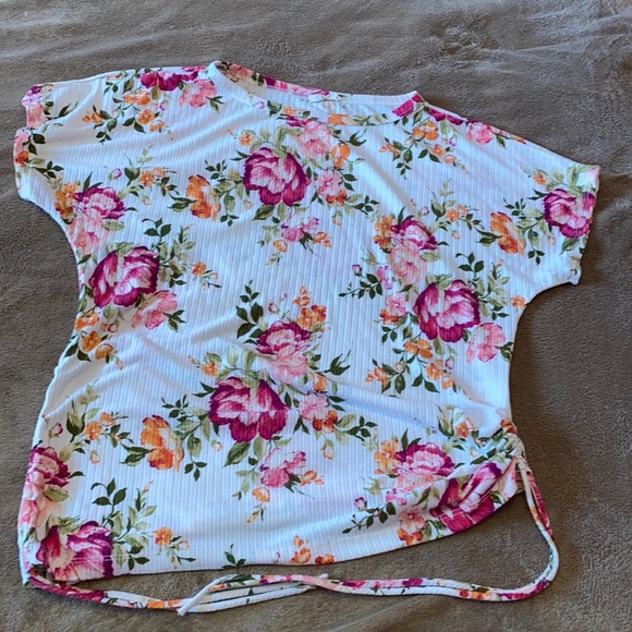 ODDY Tops - Easter shirt